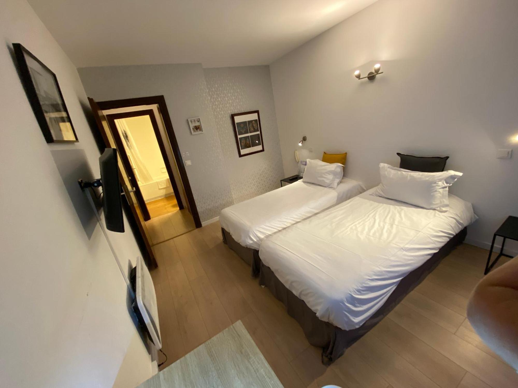 Savoie Hotel Aux Portes De Geneve Сен-Жульен-ан-Женевуа Экстерьер фото